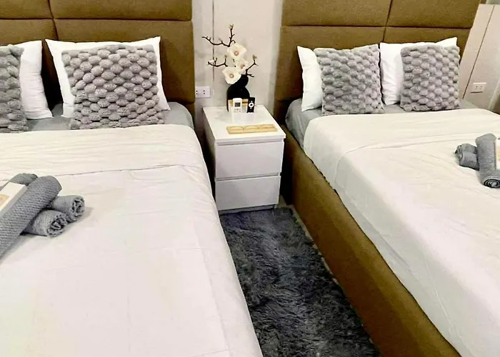 Shore Residences 2 Near Moa, Pasay 4* Manila