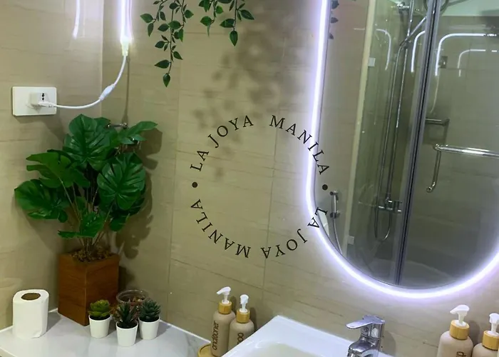 Shore Residences 2 Near Moa, Pasay Manila